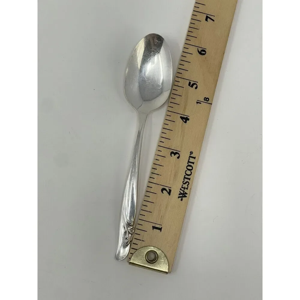 International Rogers EXQUISITE Silverplate 1957 Teaspoons 6 1/8” Set Of 4